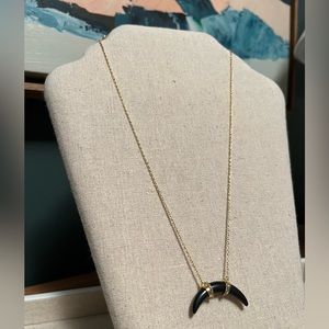Stella‎ & Dot - Arc Pendant Necklace - Black